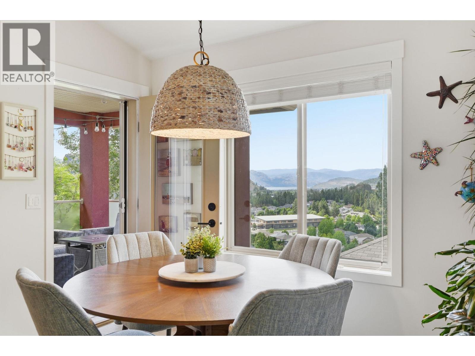 2040 Rosealee Lane Unit# 15
