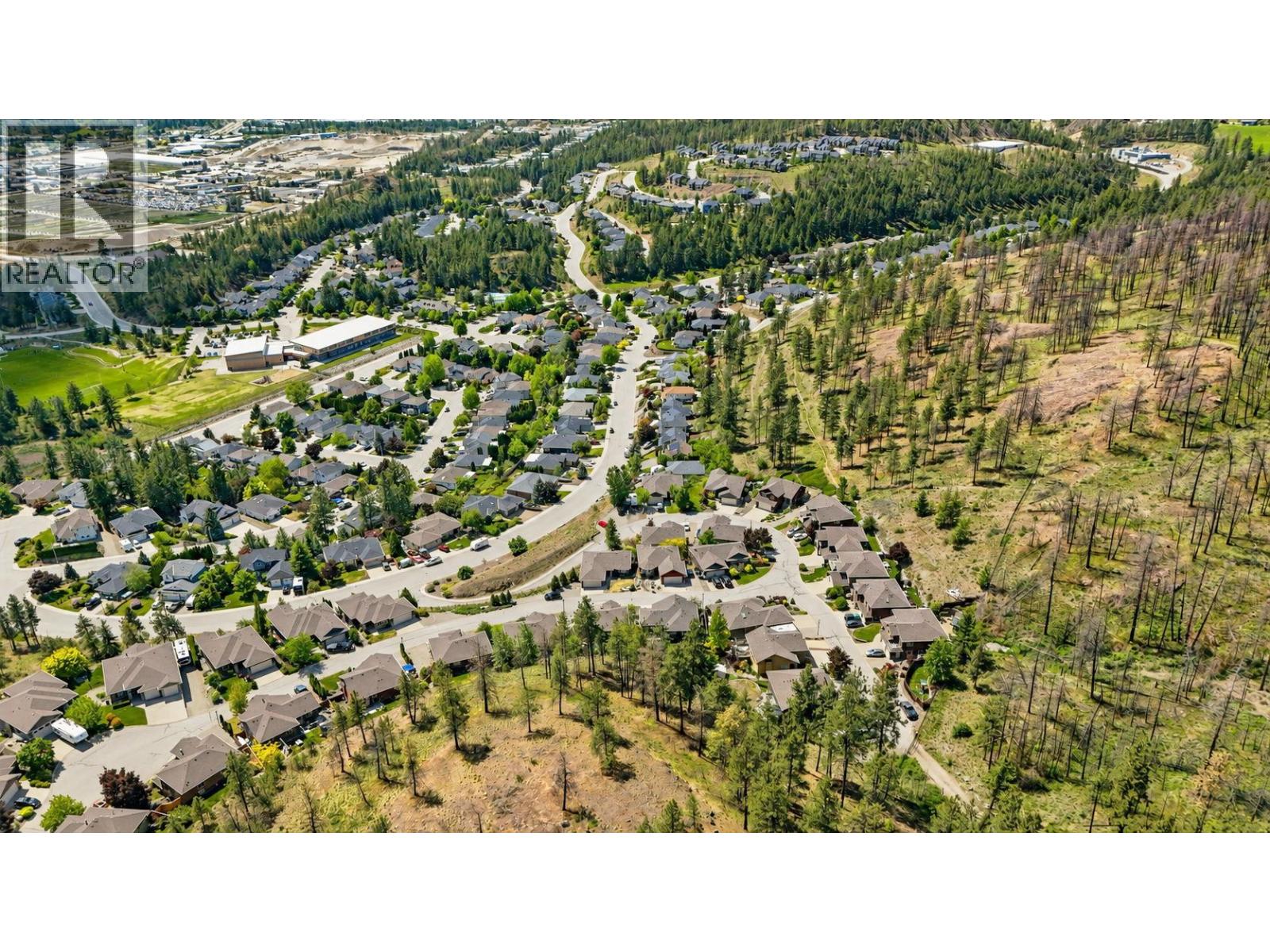 2040 Rosealee Lane Unit# 15