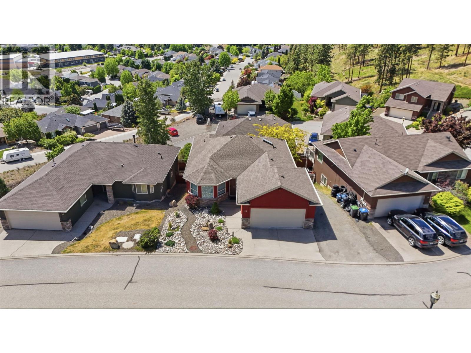 2040 Rosealee Lane Unit# 15