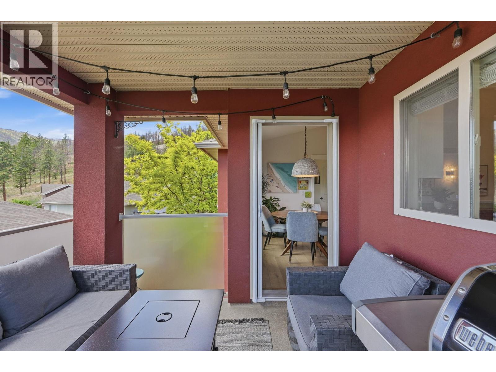 2040 Rosealee Lane Unit# 15