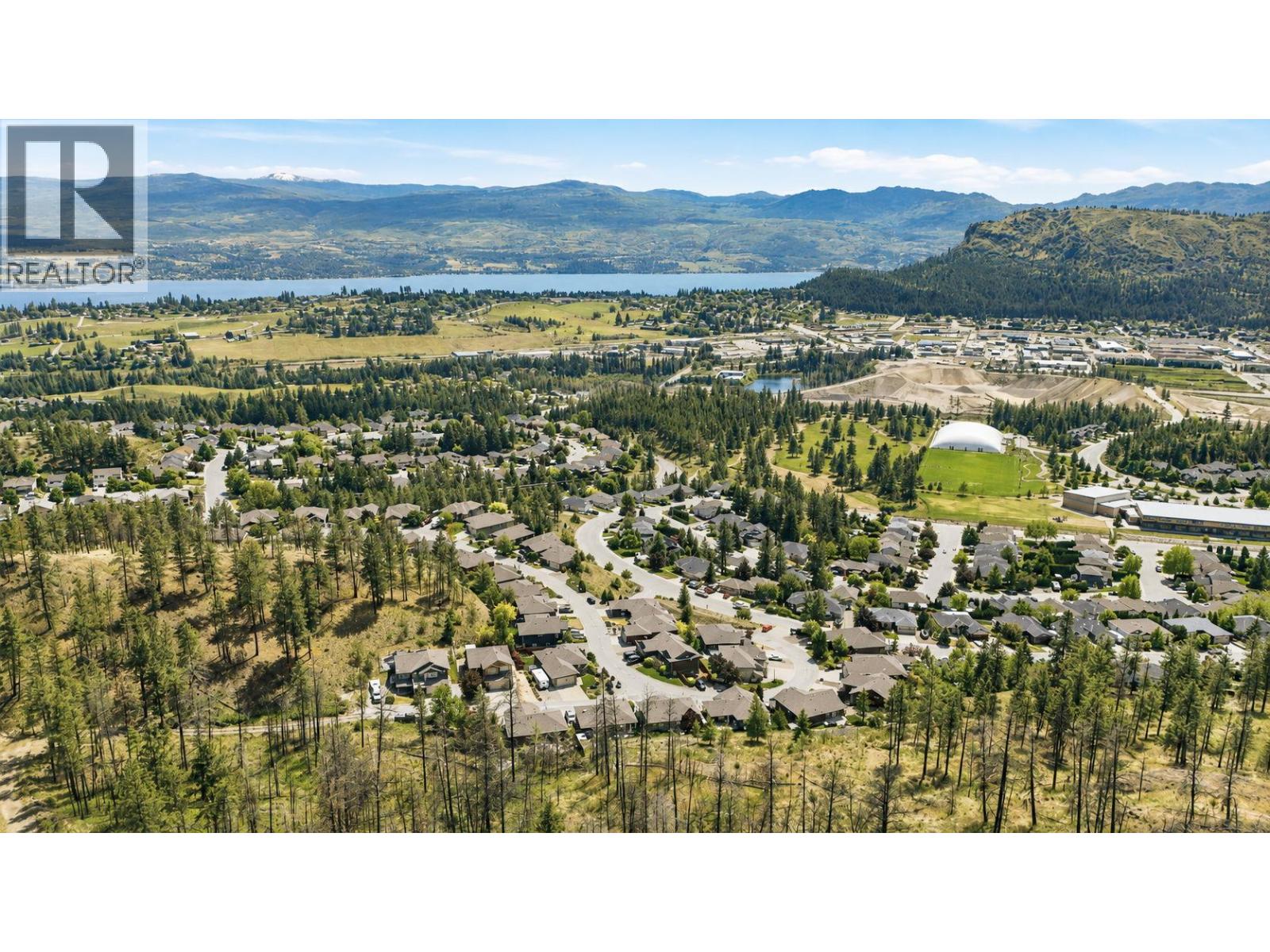 2040 Rosealee Lane Unit# 15