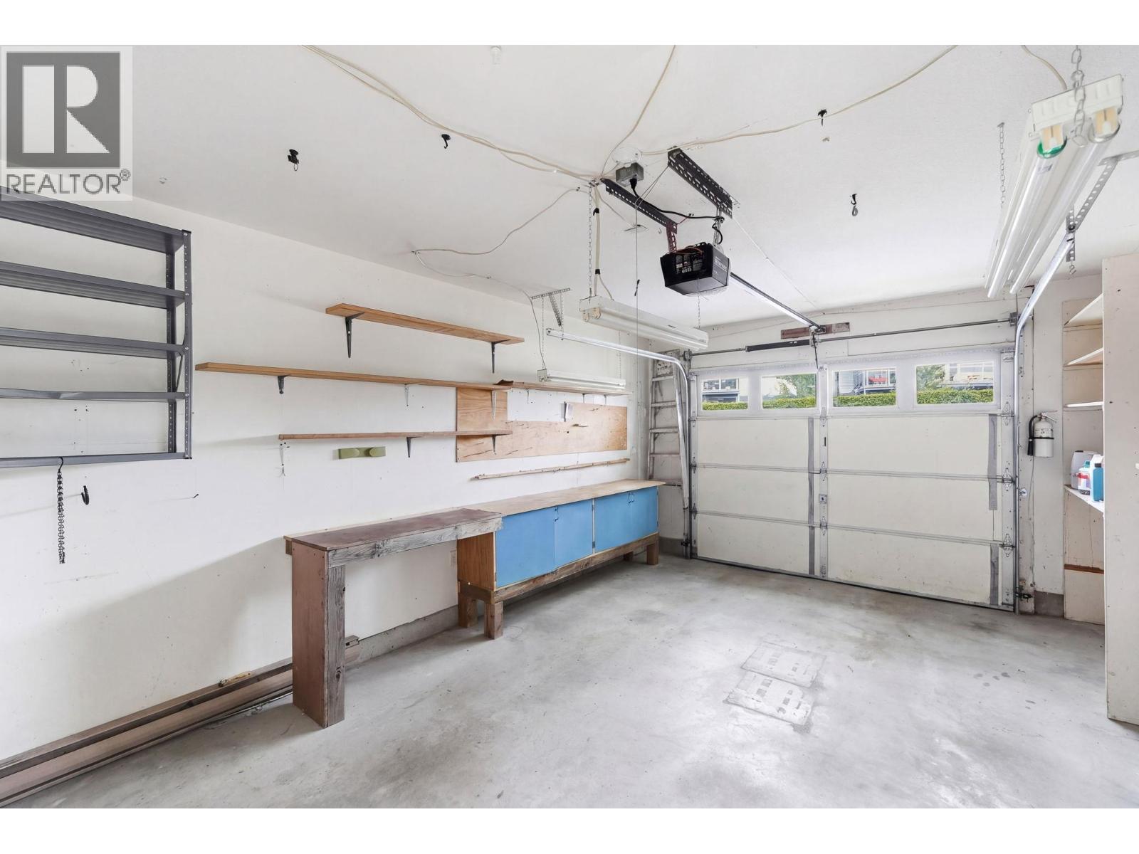 4035 Gellatly Road Unit# 106