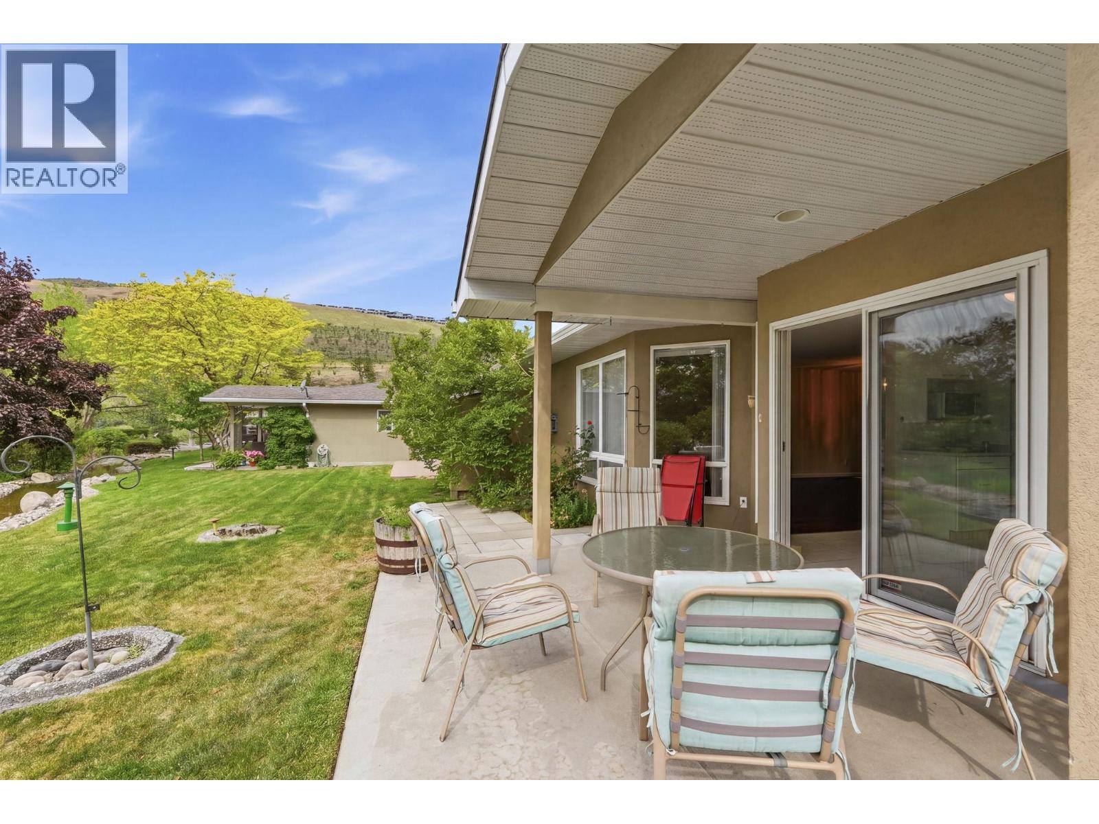 4035 Gellatly Road Unit# 106