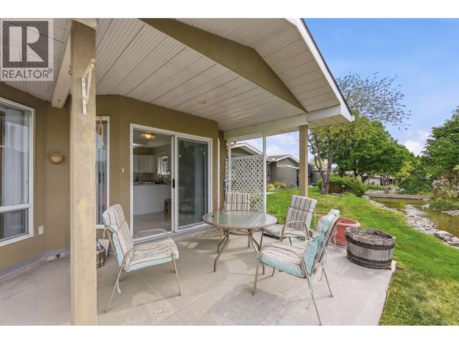 4035 Gellatly Road Unit# 106