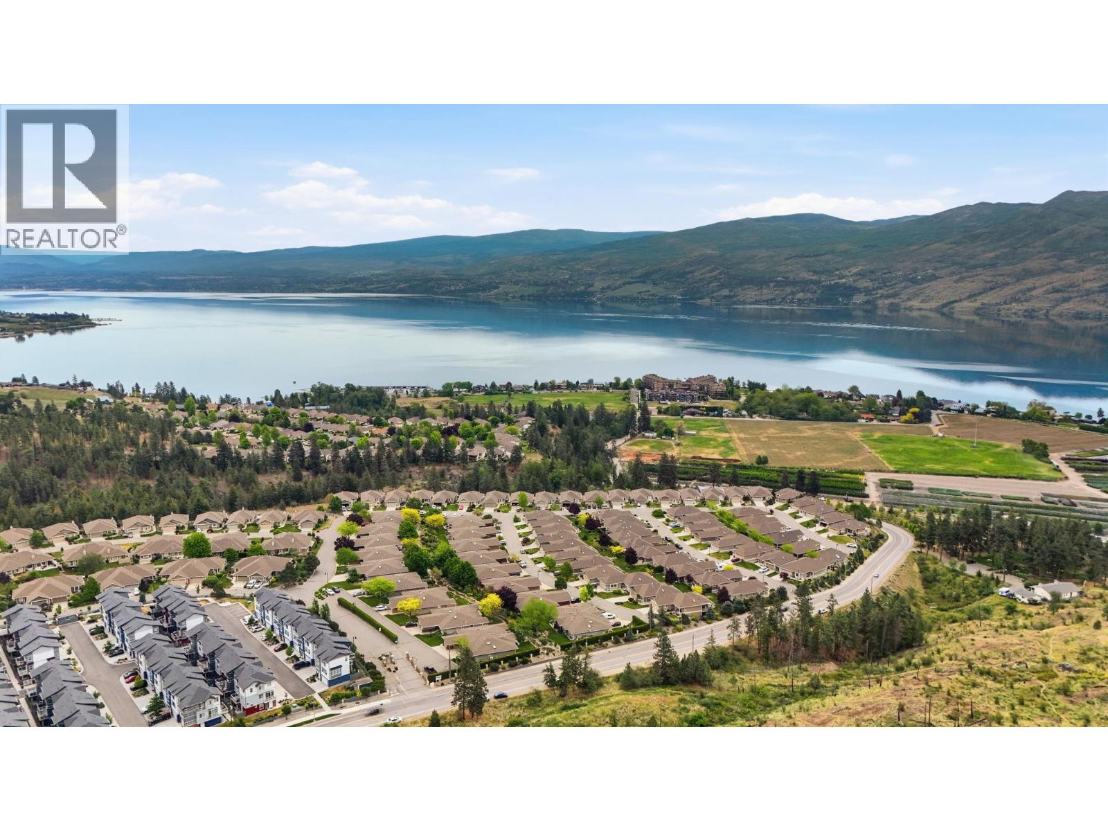 4035 Gellatly Road Unit# 106