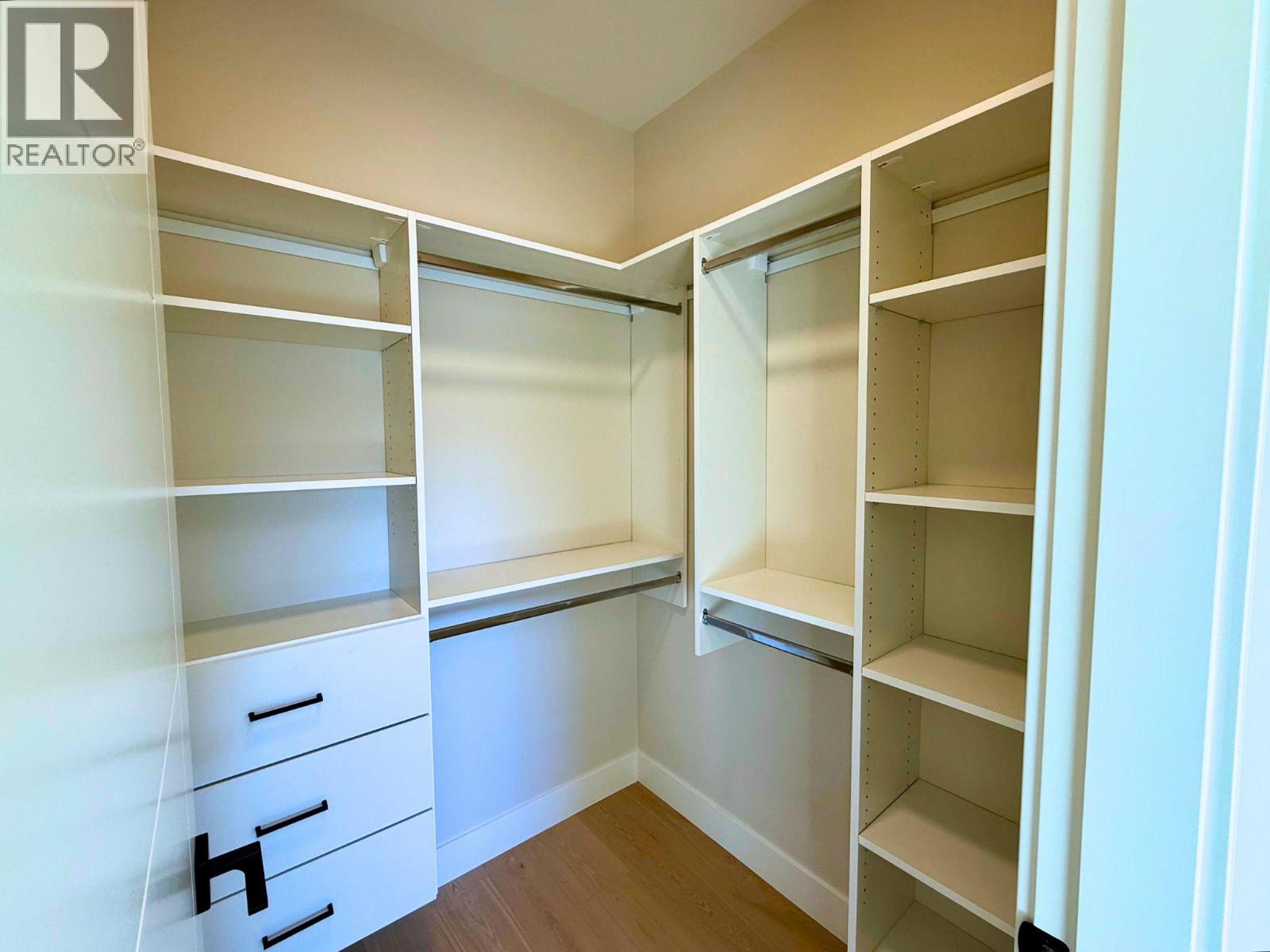 781 Martin Avenue Unit# 4