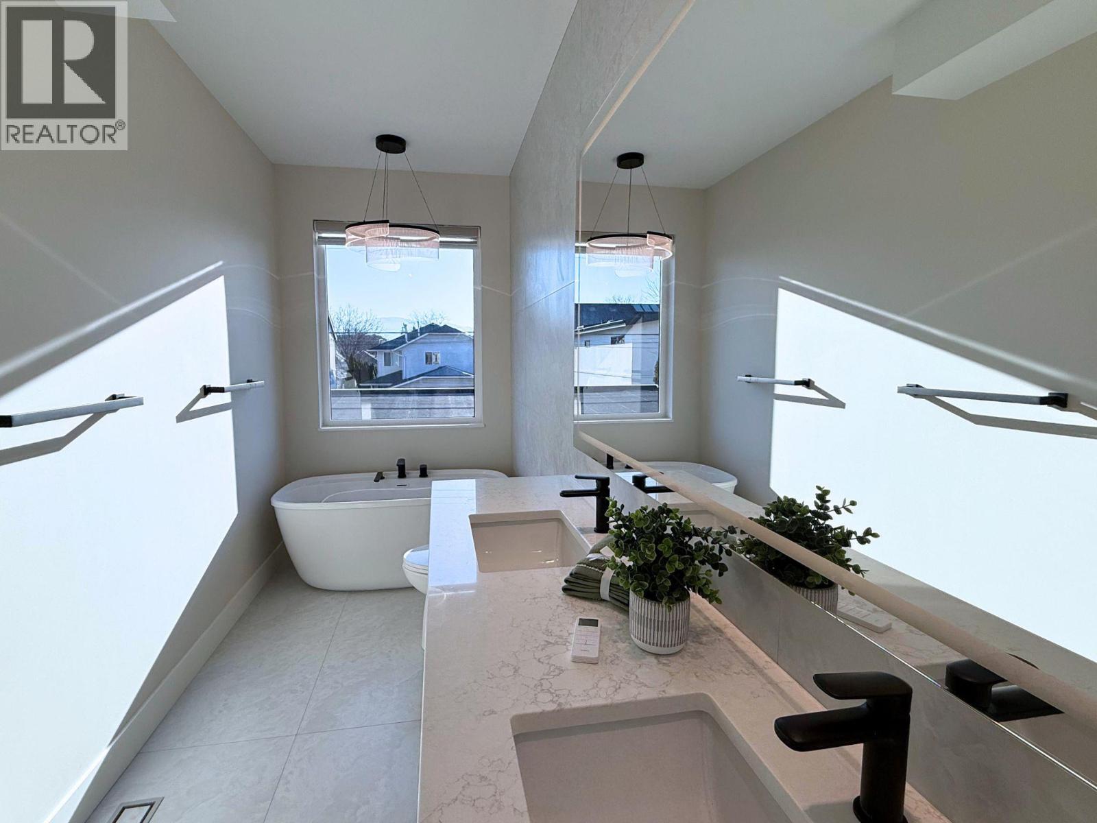 781 Martin Avenue Unit# 4