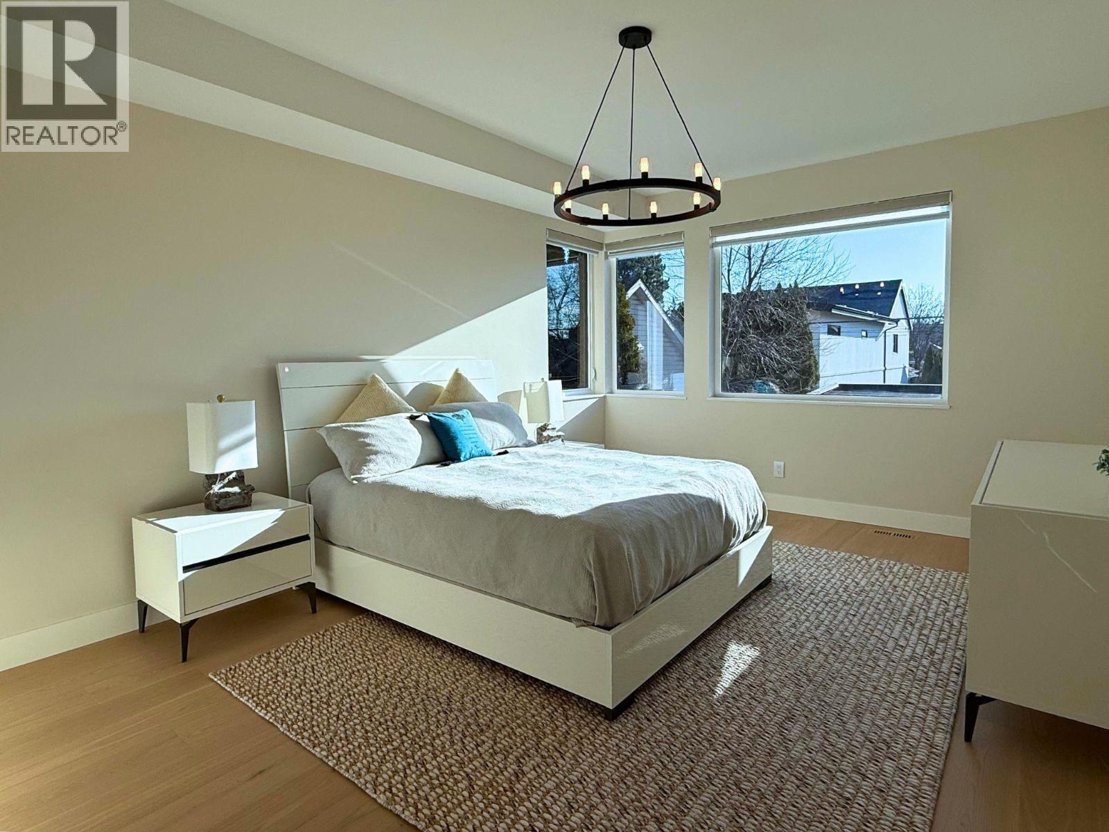 781 Martin Avenue Unit# 4