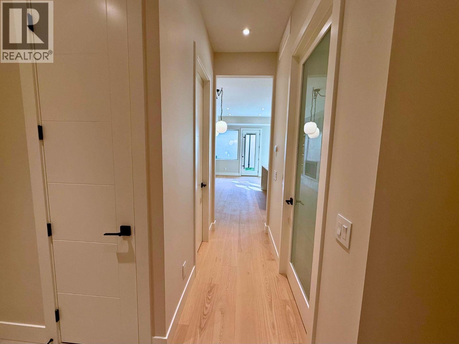 781 Martin Avenue Unit# 4