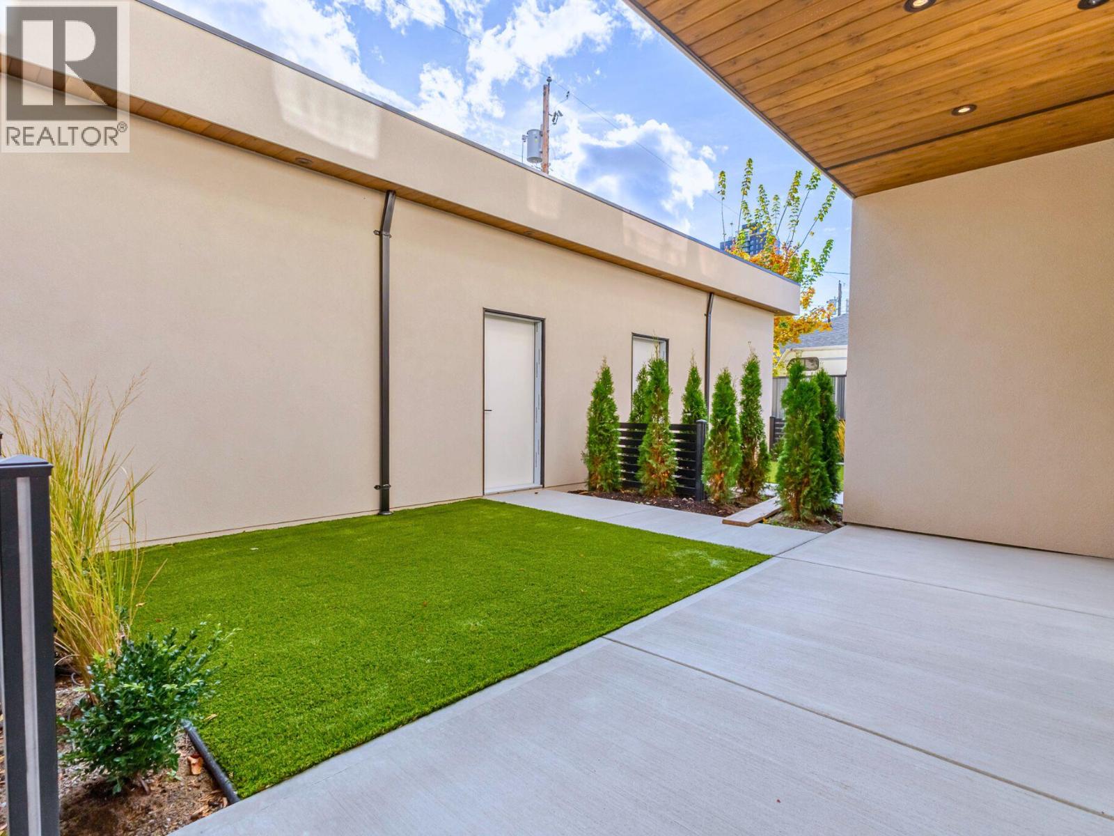 781 Martin Avenue Unit# 4