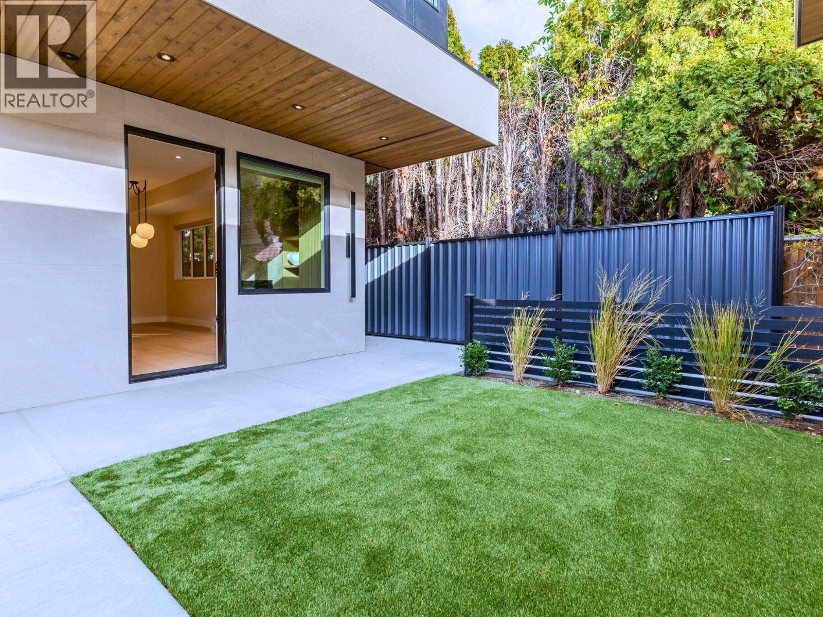 781 Martin Avenue Unit# 4