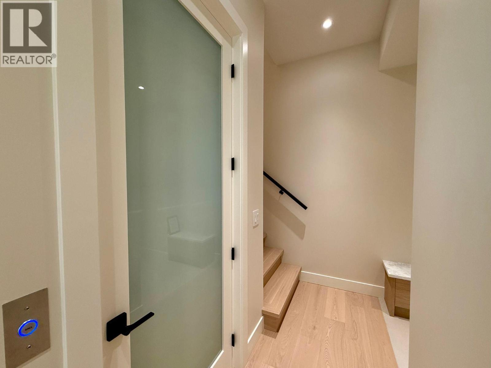 781 Martin Avenue Unit# 3