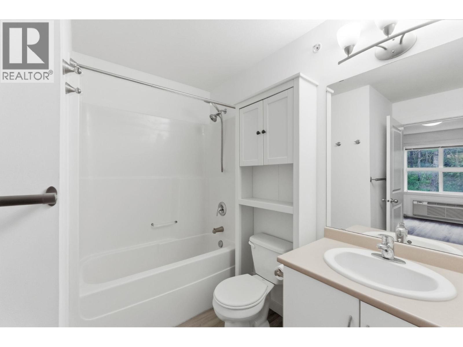 1483 Glenmore Road Unit# 311