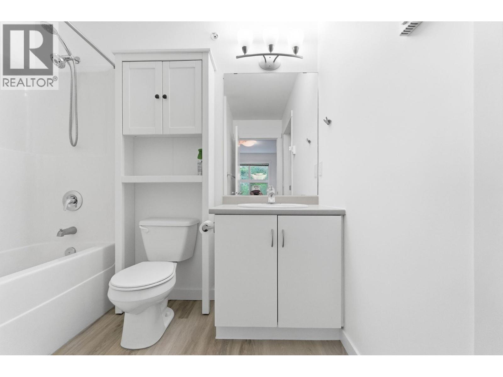 1483 Glenmore Road Unit# 311