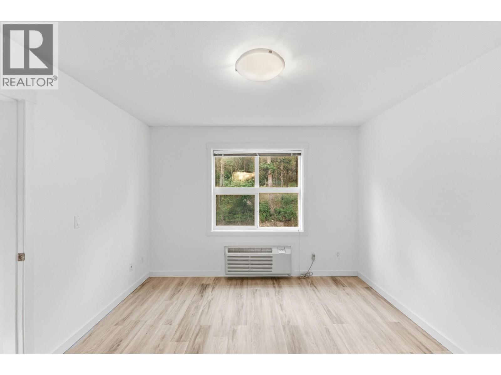 1483 Glenmore Road Unit# 311