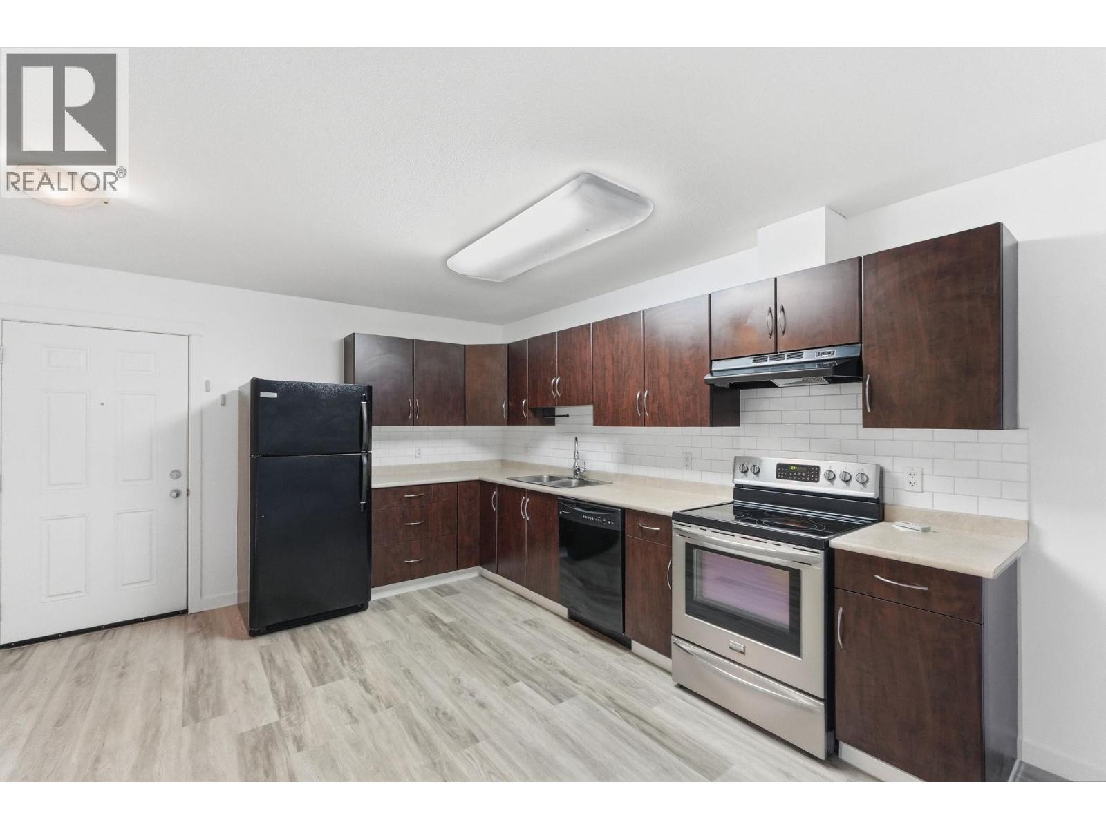 1483 Glenmore Road Unit# 311