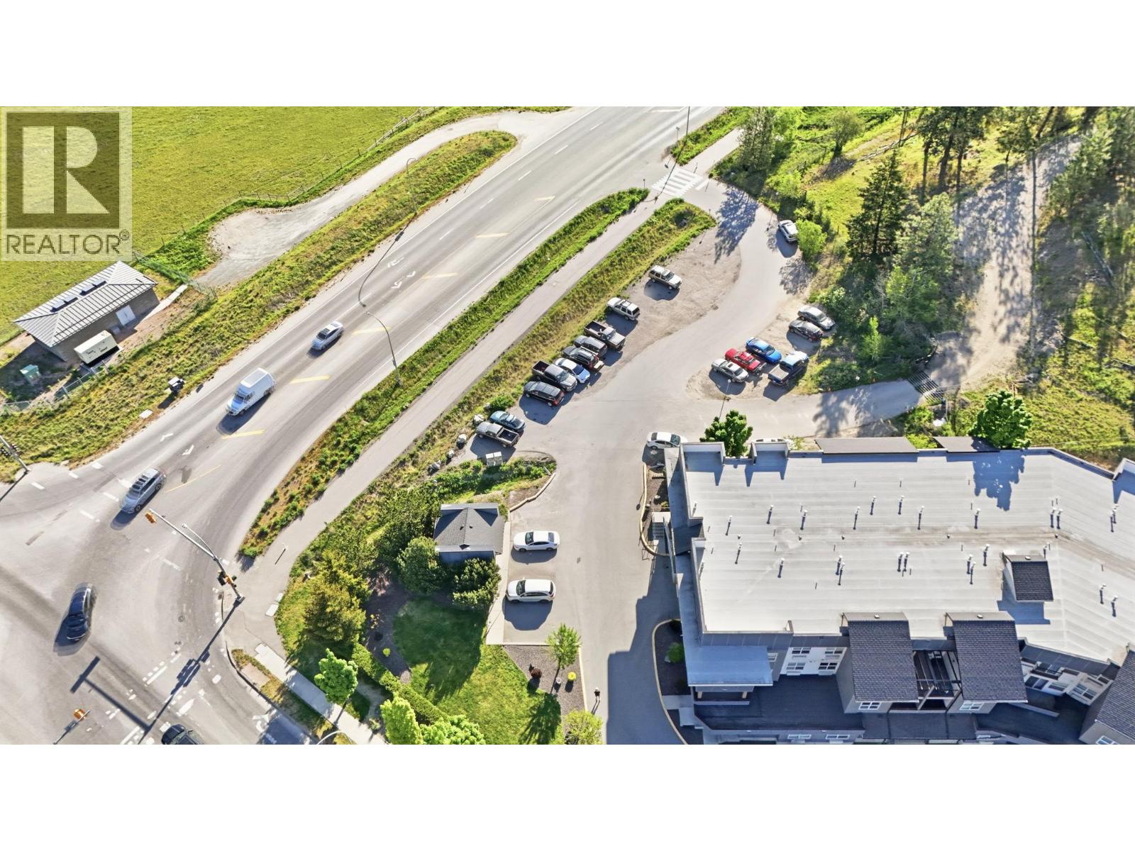1483 Glenmore Road Unit# 311
