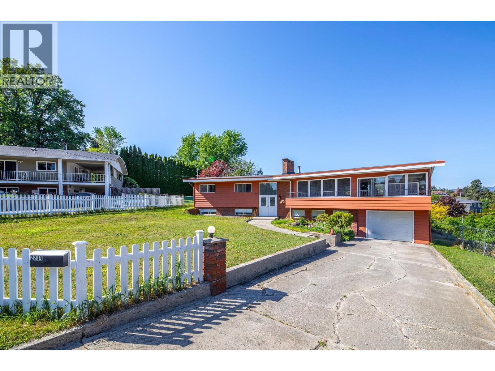 2204 BRIDGEVIEW Road