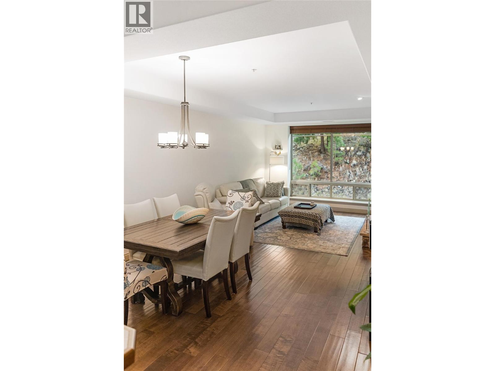 2780 Auburn Road Unit# 206