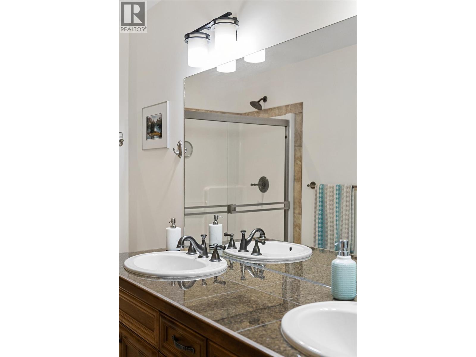 2780 Auburn Road Unit# 206