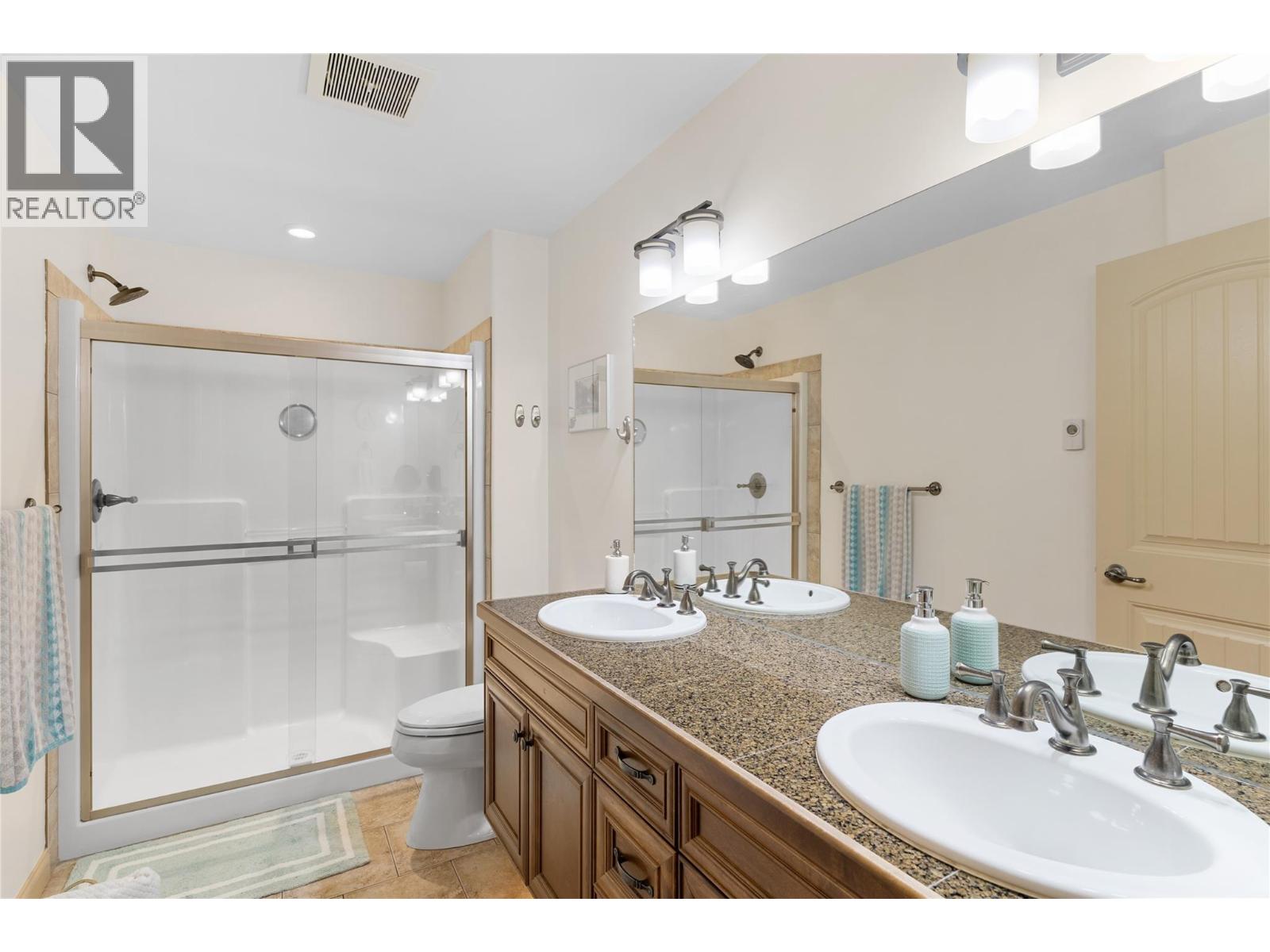 2780 Auburn Road Unit# 206