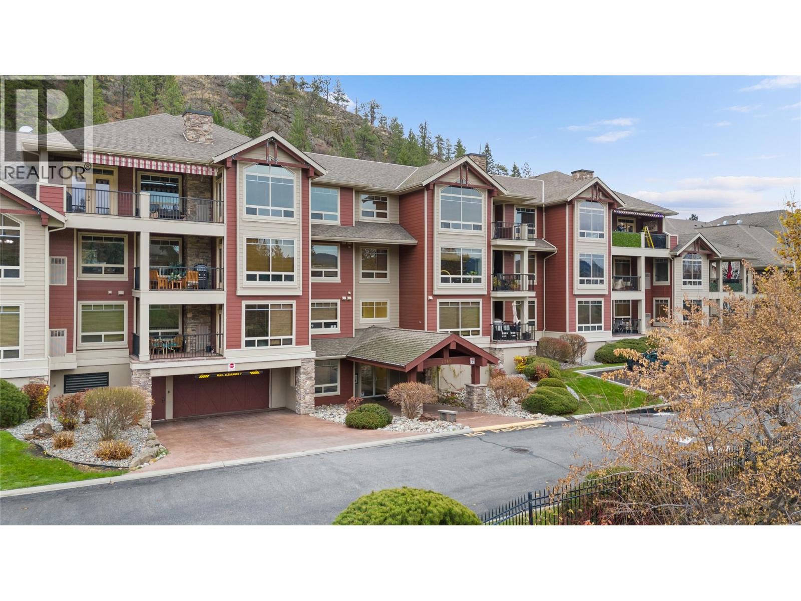 2780 Auburn Road Unit# 206