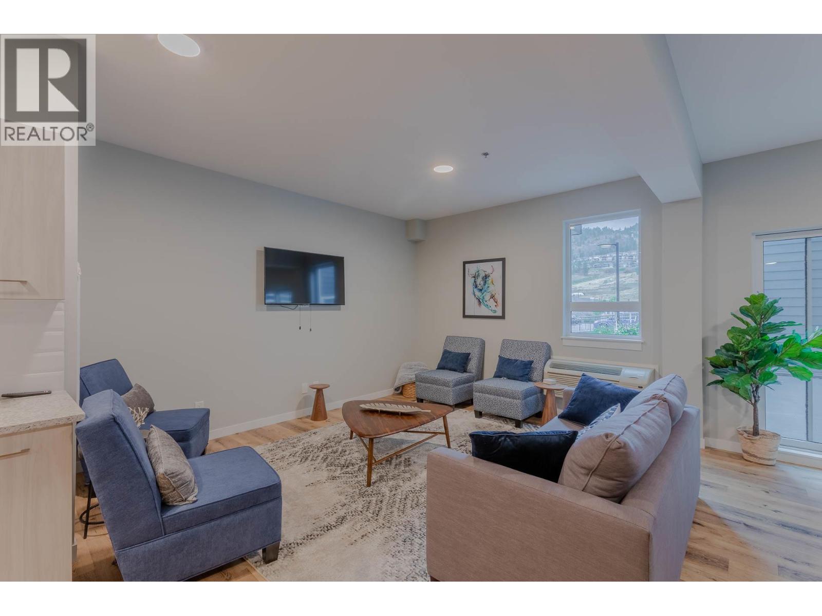 722 Valley Road Unit# 515