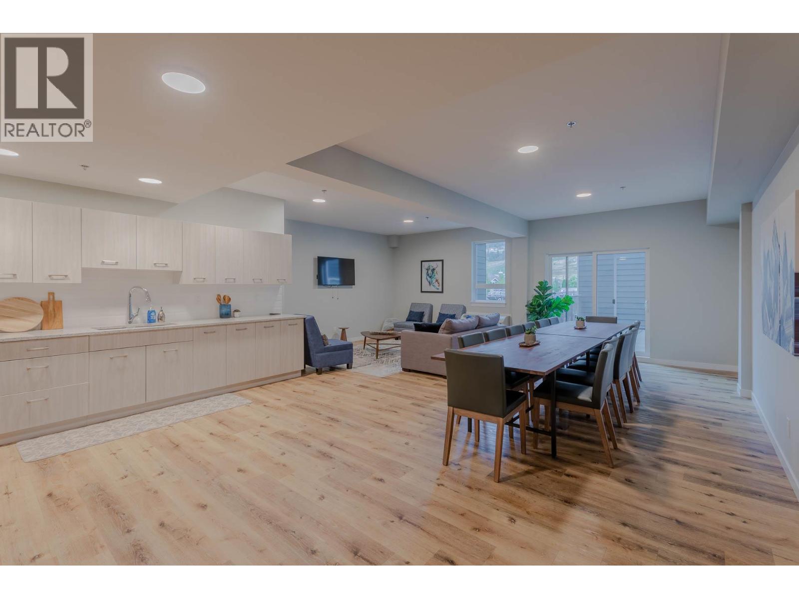 722 Valley Road Unit# 515