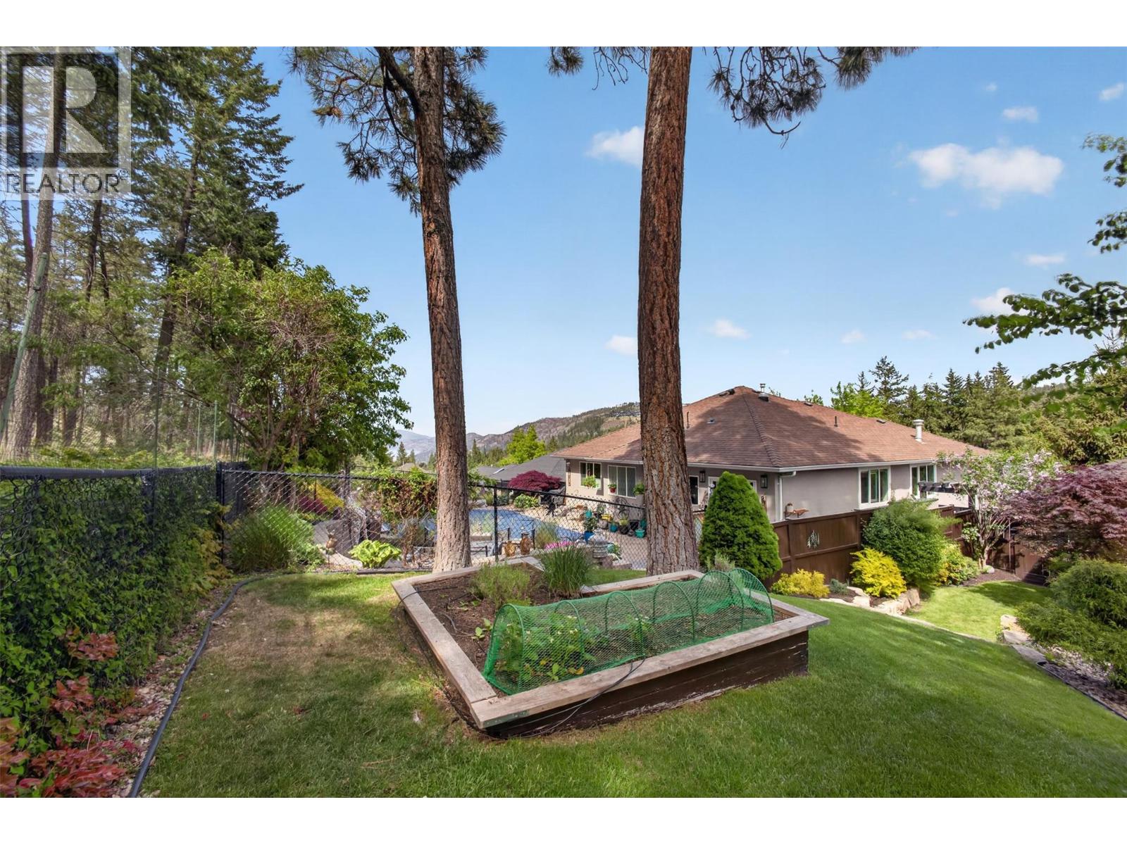 328 Woodpark Crescent