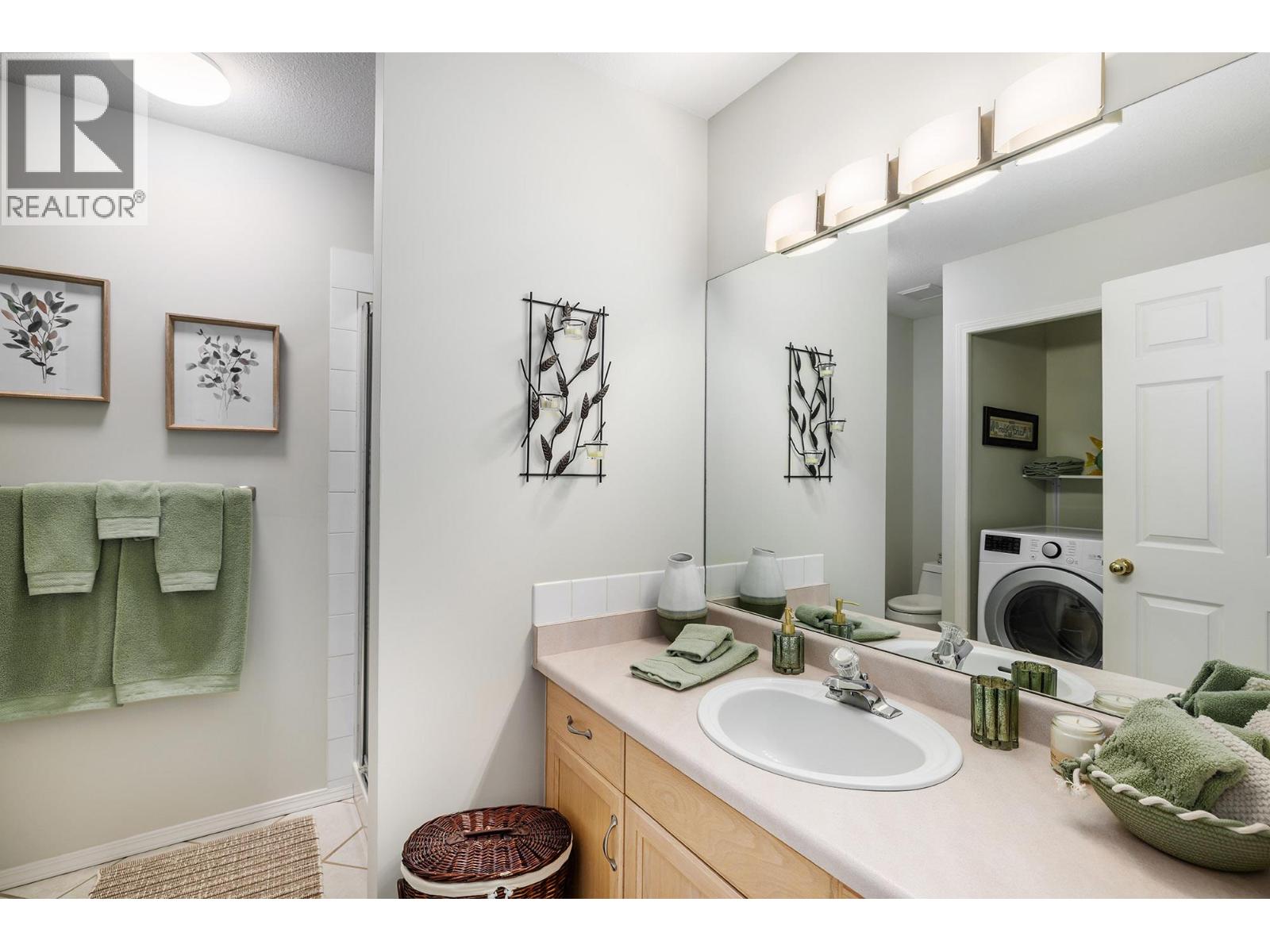 1874 Parkview Crescent Unit# 39