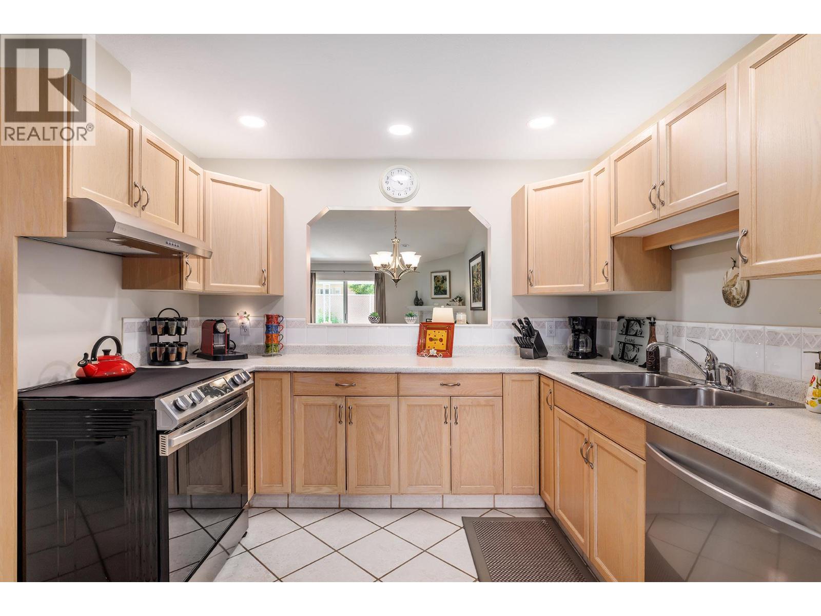 1874 Parkview Crescent Unit# 39