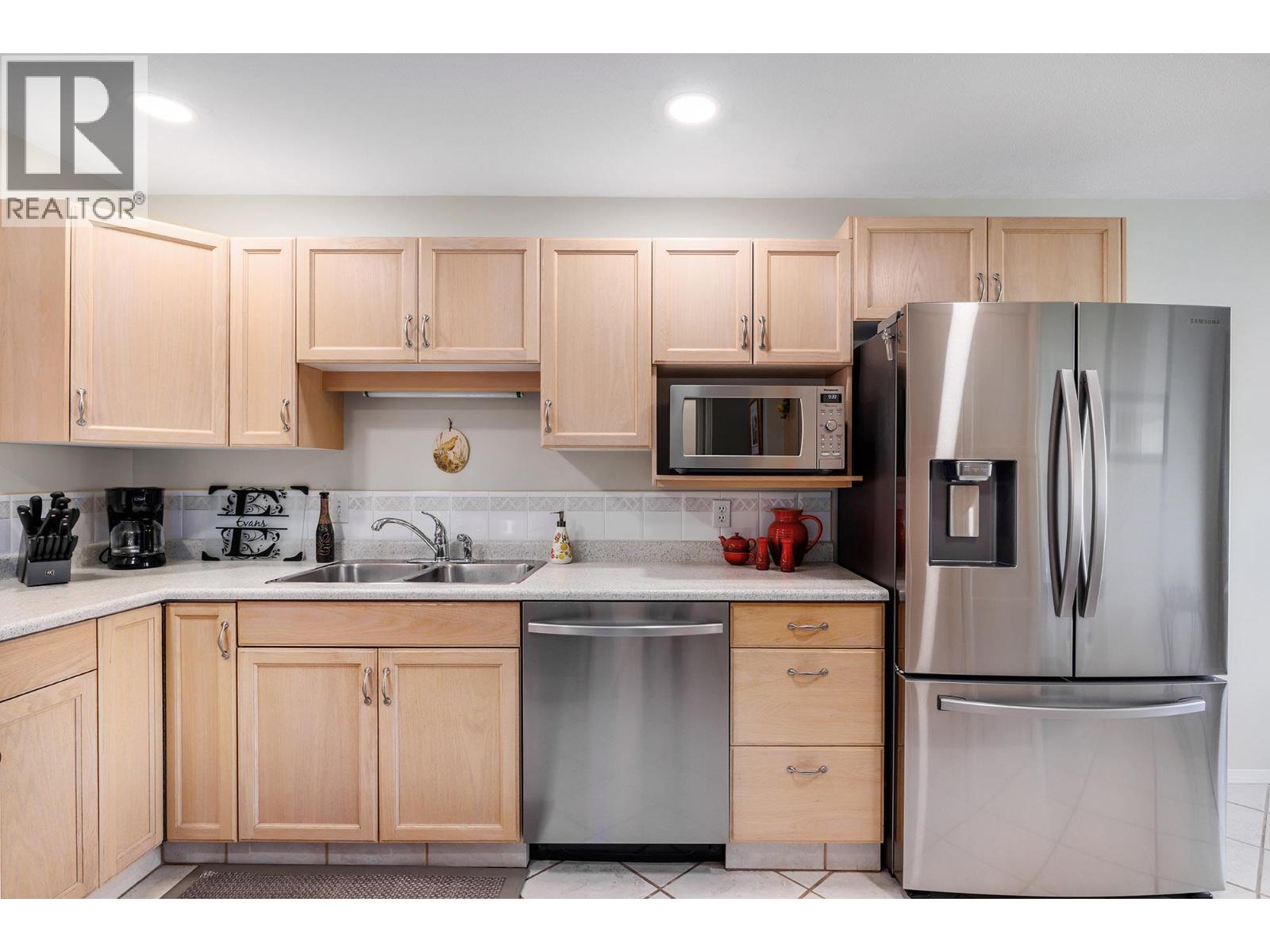1874 Parkview Crescent Unit# 39