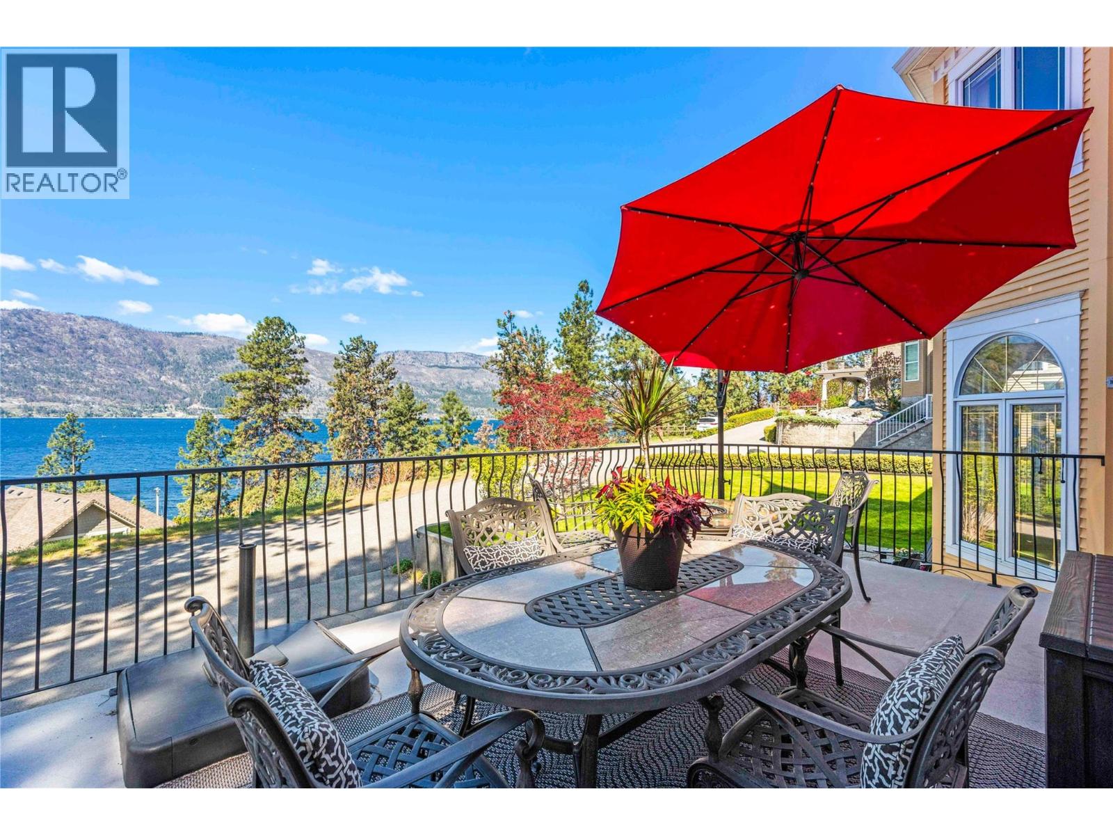 10563 Okanagan Centre Road W