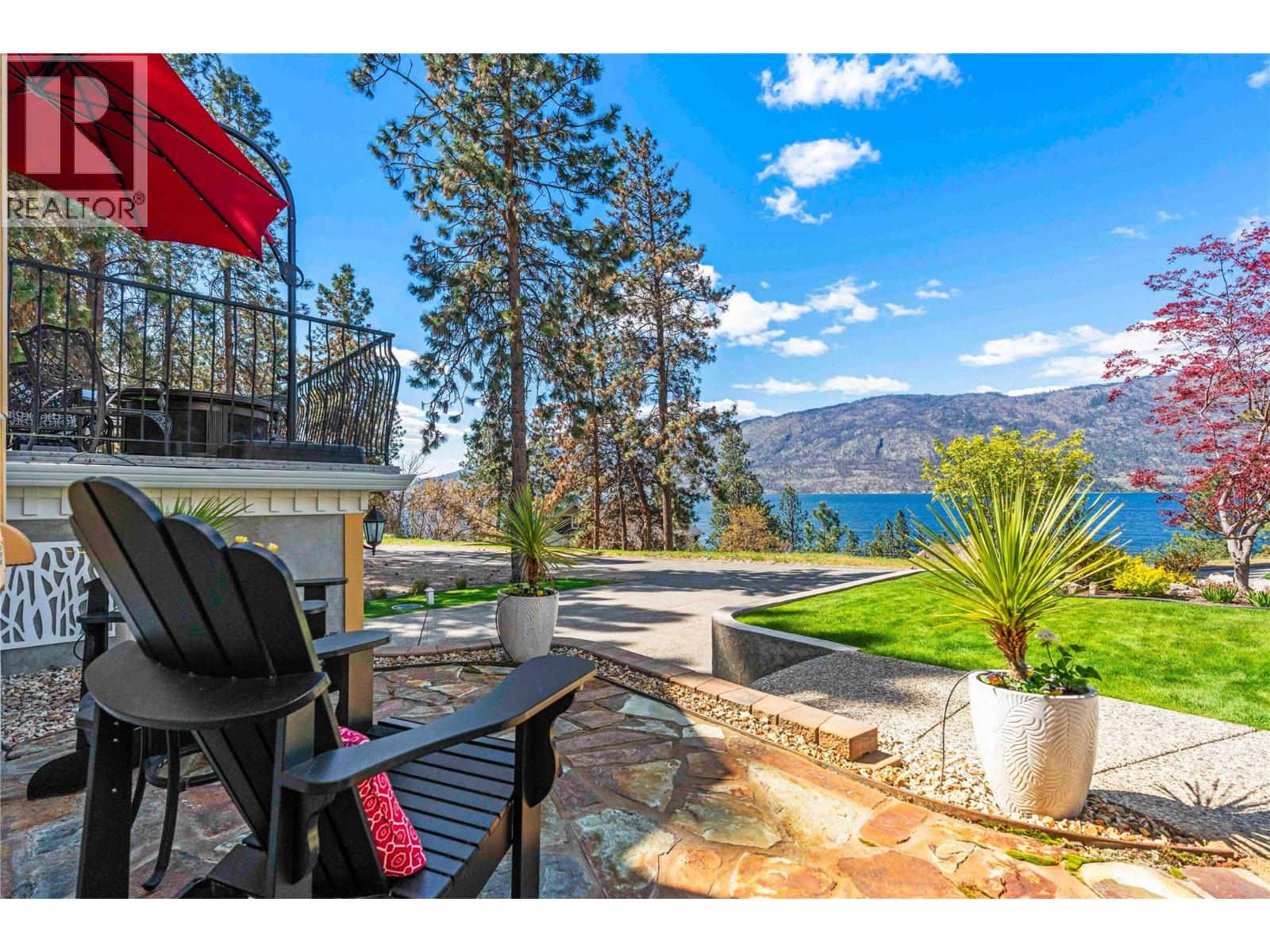 10563 Okanagan Centre Road W