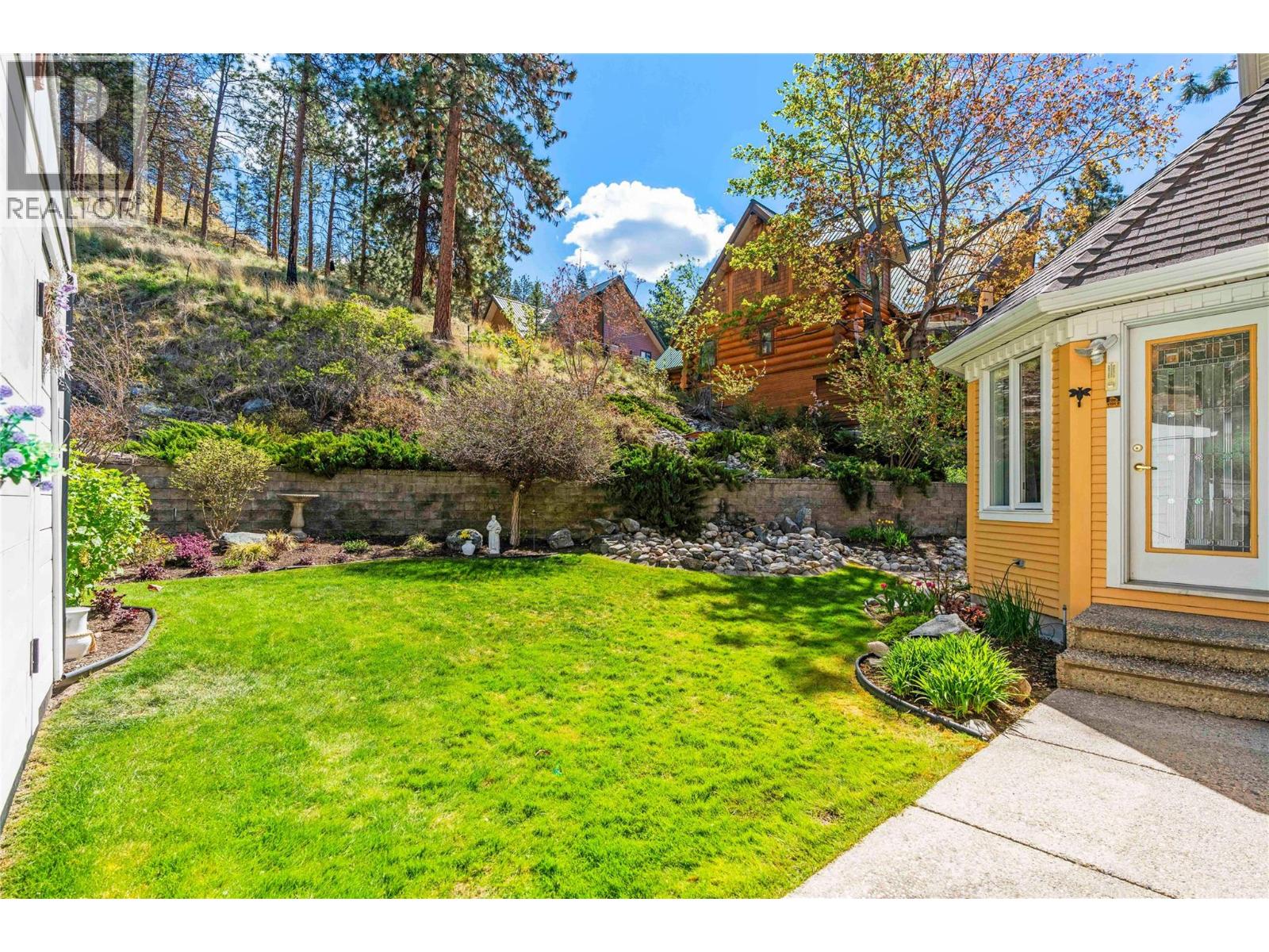 10563 Okanagan Centre Road W