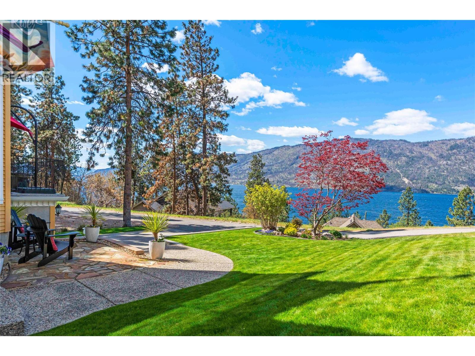 10563 Okanagan Centre Road W