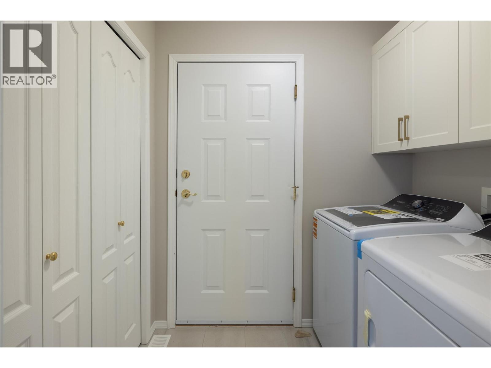 2300 Silver Place Unit# 14