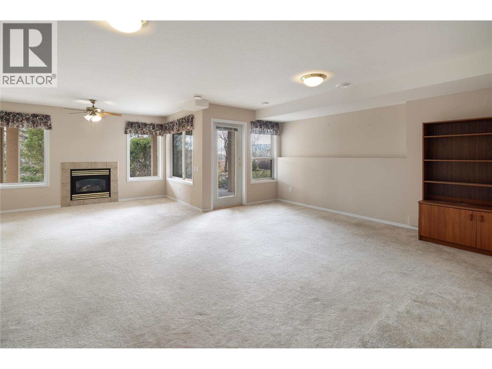 2300 Silver Place Unit# 14