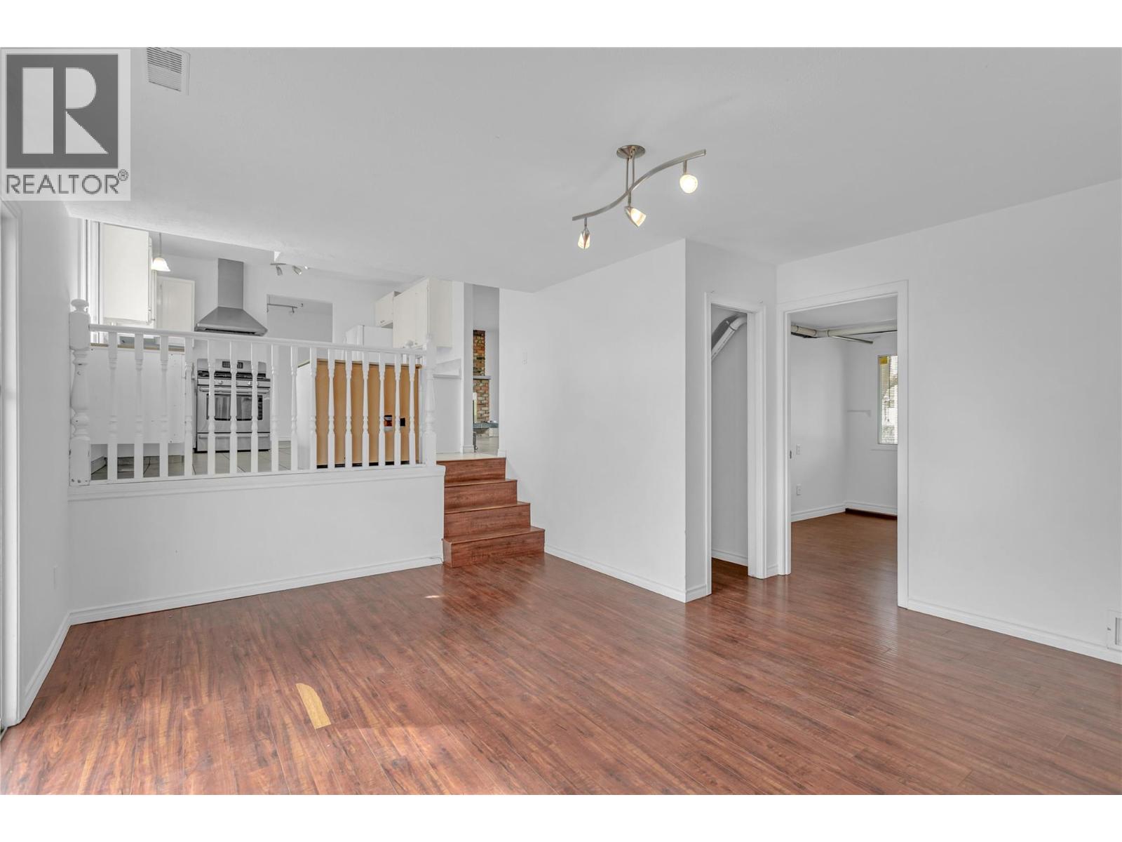 693 Paret Place
