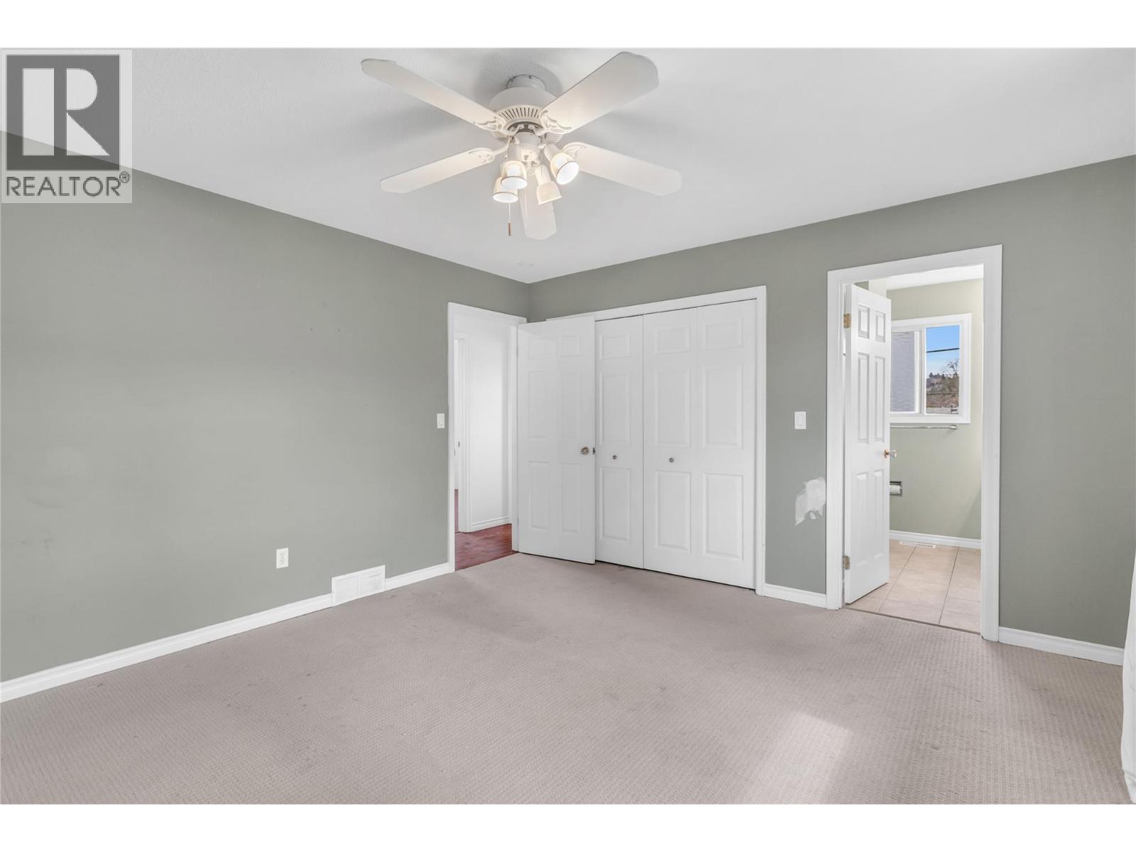 693 Paret Place