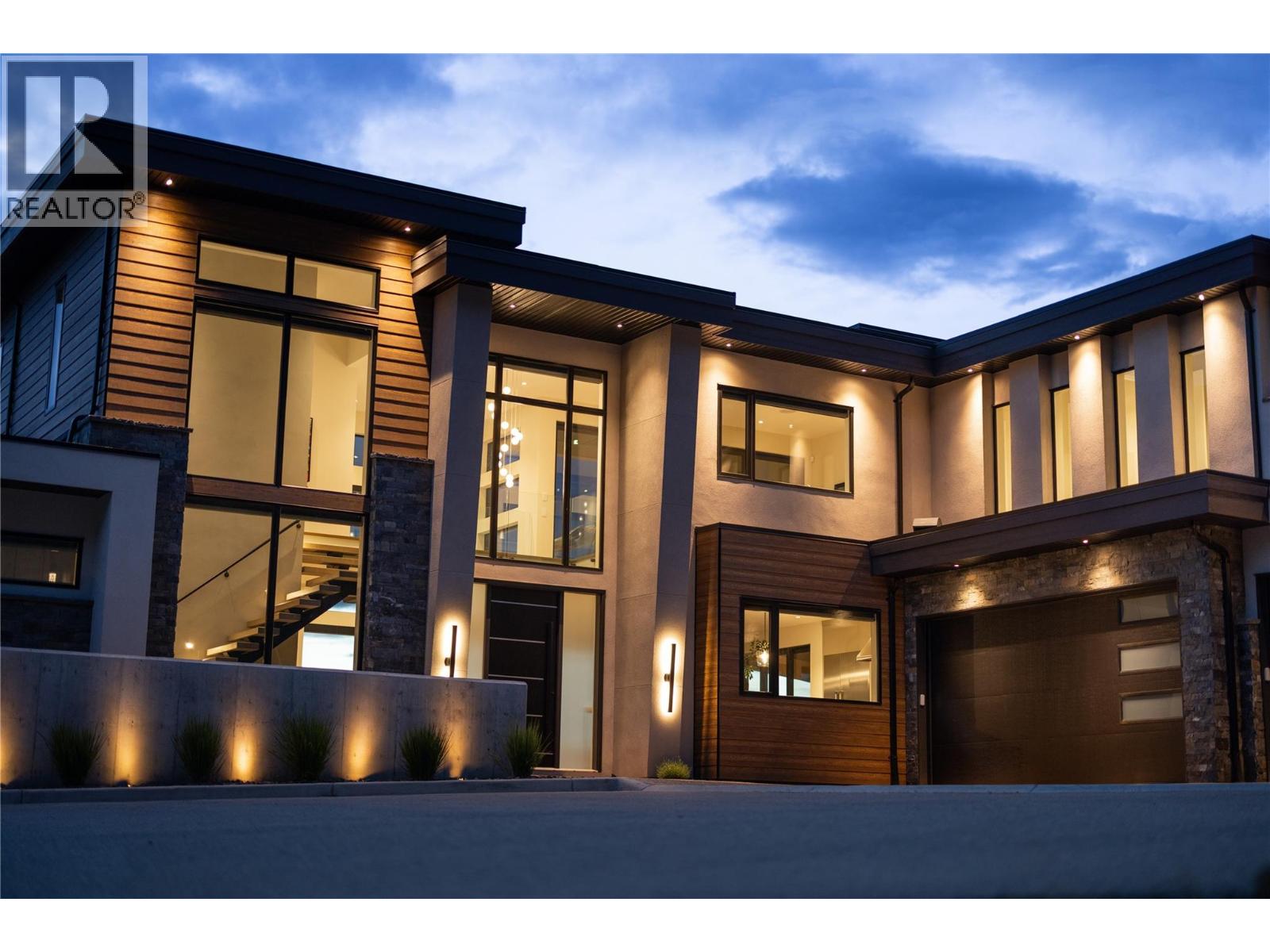605 Clifton Court