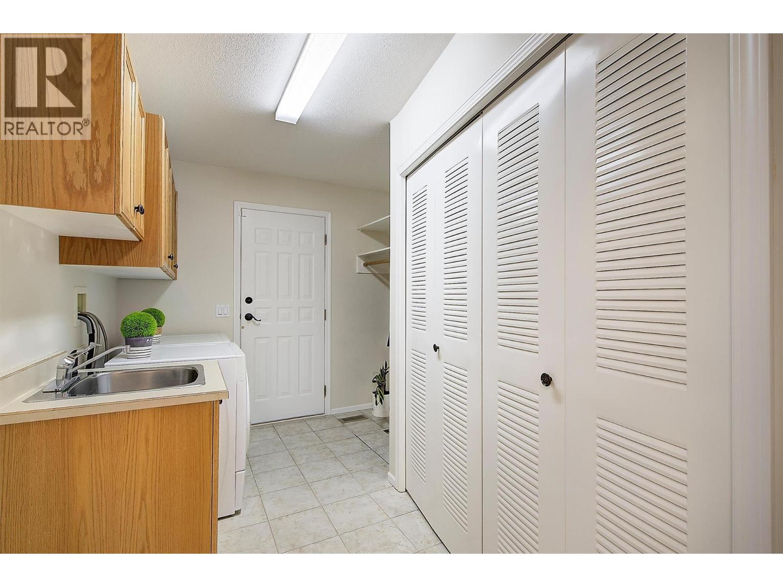 595 Yates Road Unit# 301