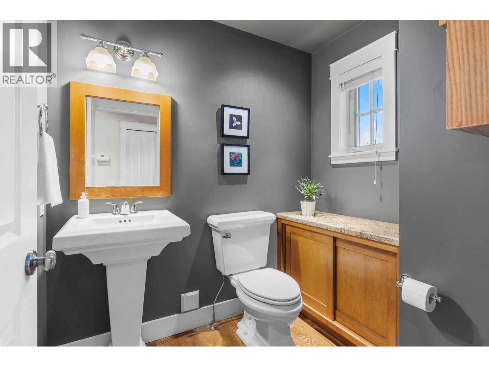 1717 Canyon View Court