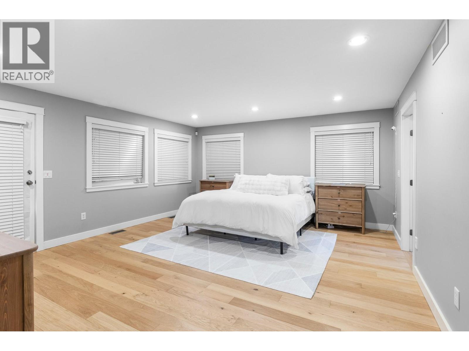 1717 Canyon View Court