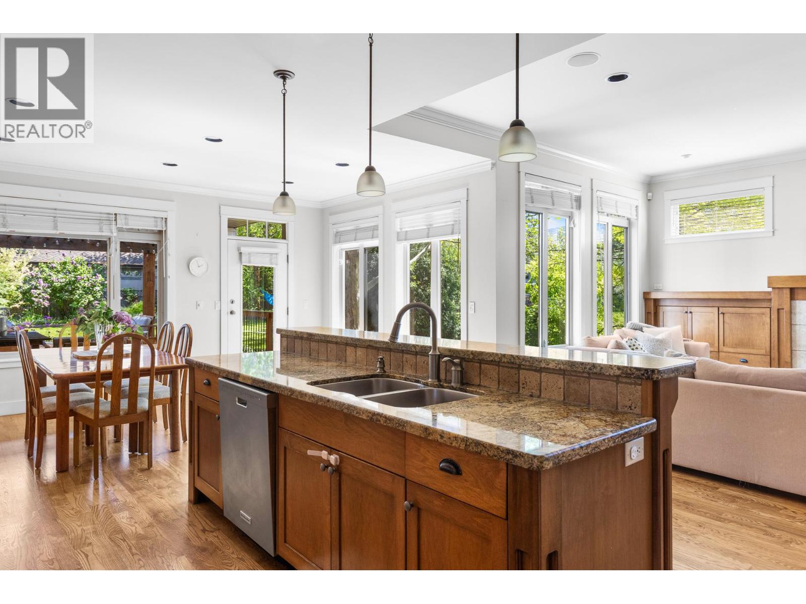 1717 Canyon View Court