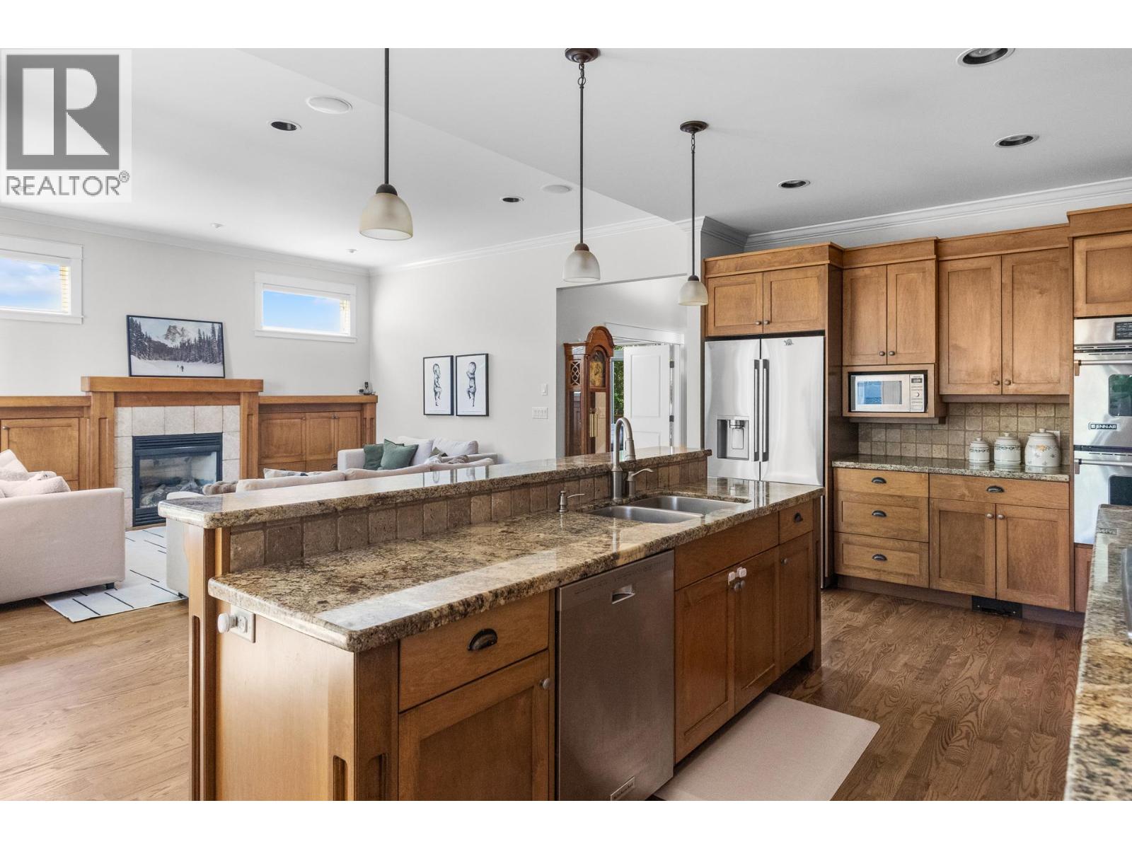 1717 Canyon View Court