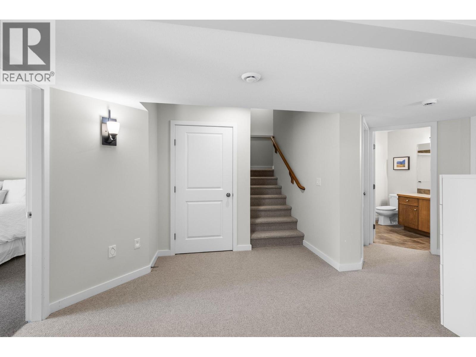 1717 Canyon View Court