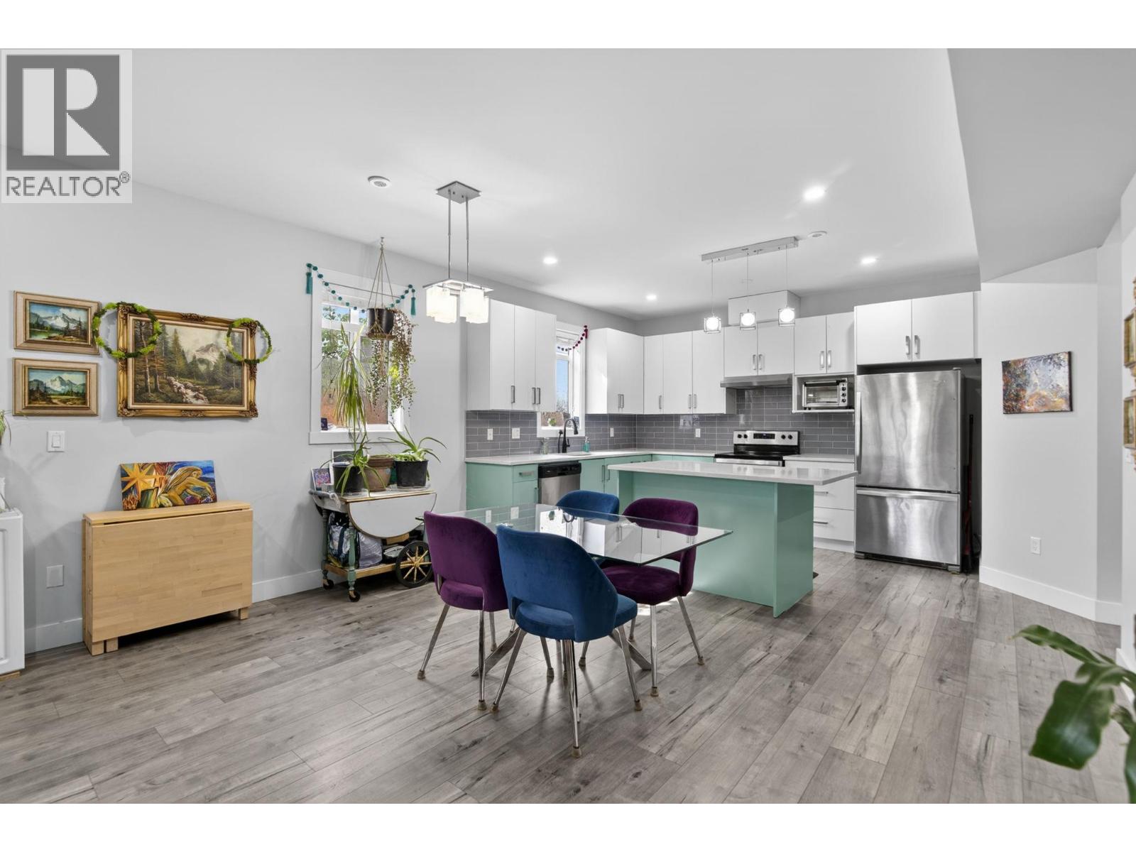 1038 Stockwell Avenue Unit# 1