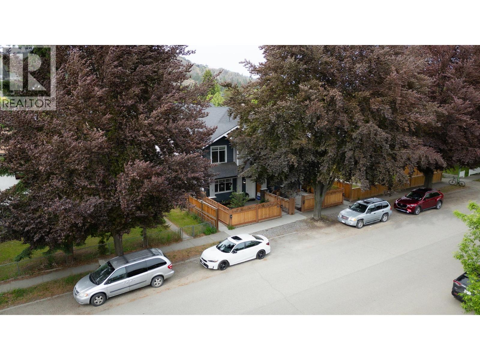 1038 Stockwell Avenue Unit# 1