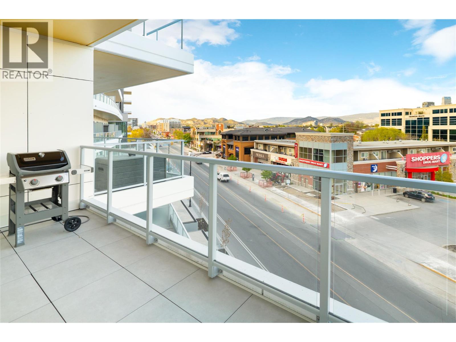 3340 Lakeshore Road Unit# 411